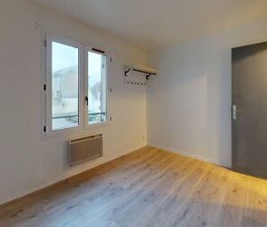 Location Appartement 2 pièces 34 m2 à Corbeil-Essonnes - Photo 5