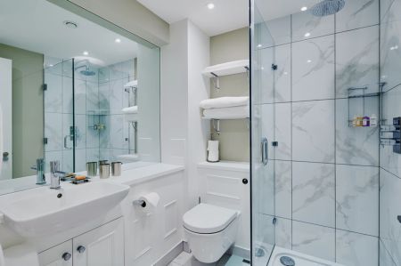 Studio Apartment - Photo 4