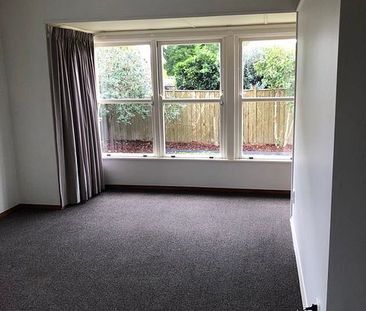 Charming 2.5BR Home in Hokowhitu! - Photo 4