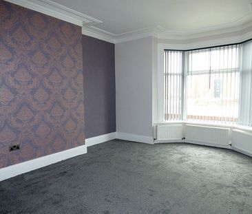 2 bed flat to rent in Oxford Avenue, South Shields, NE33 - Photo 3