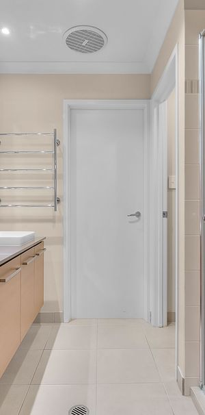 CONTEMPORARY HOME OFFERING ULTIMATE COMFORT AND ENTERTAINING - Photo 1