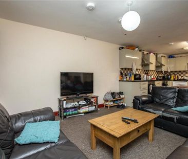 6 bedroom house to rent - Photo 1