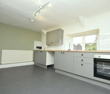 4 bedroom apartment to rent - Photo 1