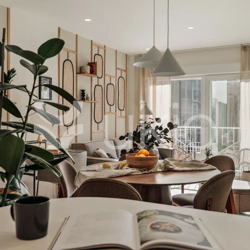 Apartamento de alquiler en Carrer de Roger de Flor, Dreta de l'Eixample - Photo 1