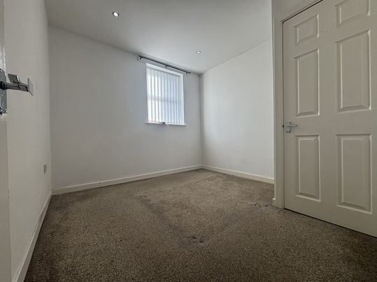 Grassendale Court, Liverpool - Photo 1