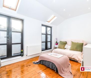 6 bedroom terraced house to rent - Photo 2