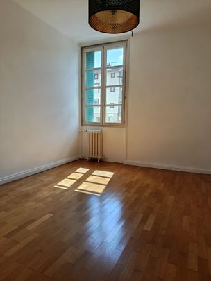 T3 104.15 m² AMPLEPUIS - Photo 1