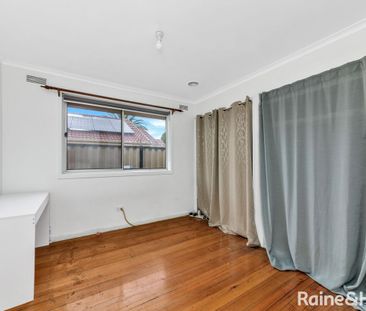 49 Henderson Road, Keysborough, VIC 3173 - Photo 2