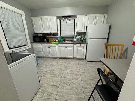 For Lease - 26 Trueman Street, Brampton, Ontario - Photo 5