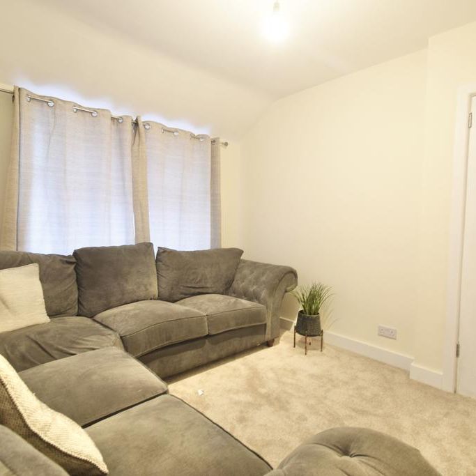 3 bedroom bungalow to rent - Photo 1