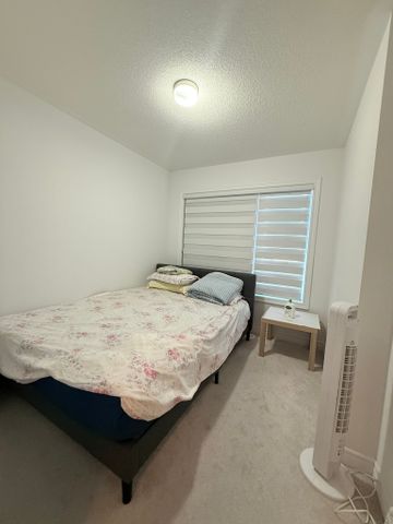 For Lease - 1071 Lockie Drive, Oshawa, Ontario - Photo 2