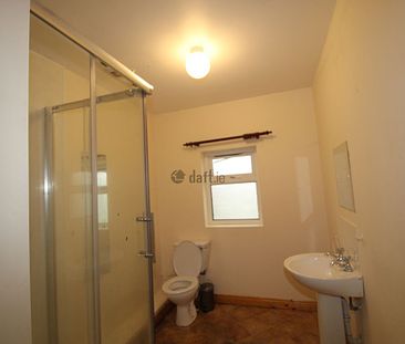 House to rent in Cork, The Lough - Photo 1