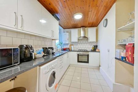 Putney Heath Lane, Putney, SW15 - Photo 4