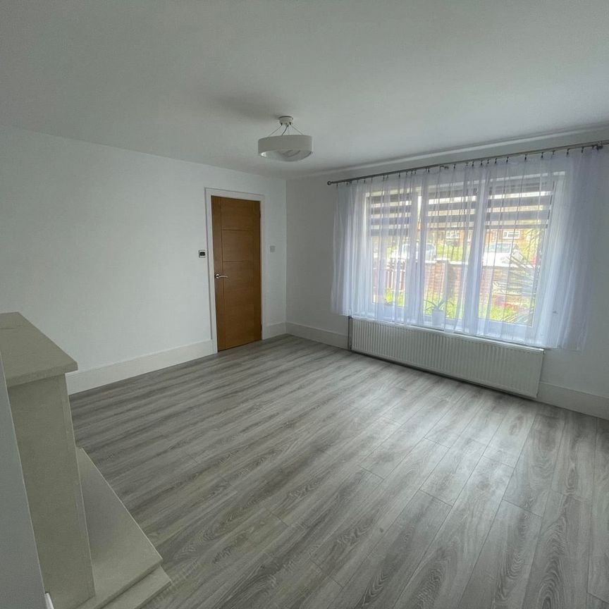 3 Bed End Terrace, Thirlmere Road, SO16 - Photo 1