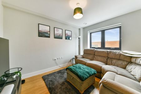 2 bedroom apartment to rent - Photo 5