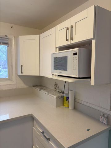 For Lease - 172 Felix Road, Richmond Hill, Ontario - Photo 5