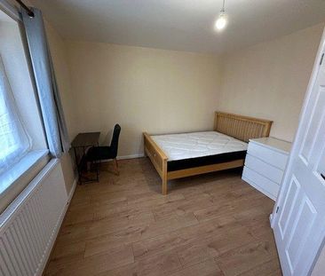 1 bedroom parking to rent - Photo 1