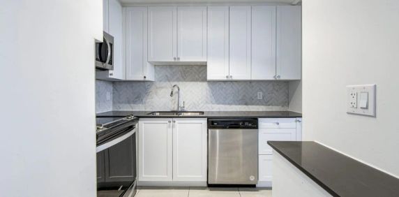 Parkside Place - Photo 2