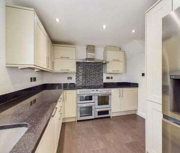 2 bedroom terraced house to rent - Photo 6