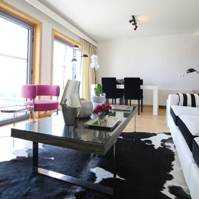 Avenida Dom João II, Lisbon, Lisbon 1990-086 - Photo 1