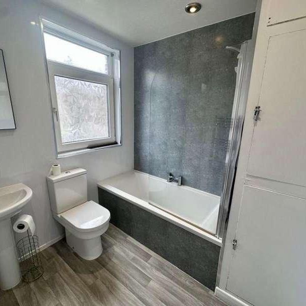 Chatsworth Street, Barrow, LA14 - Photo 1