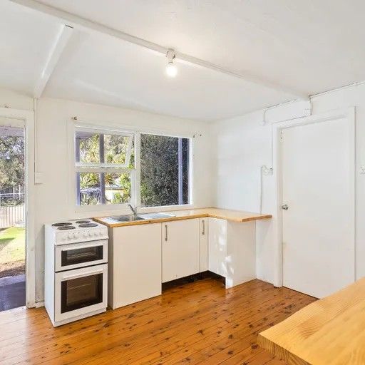 17a Laver Road - Photo 2