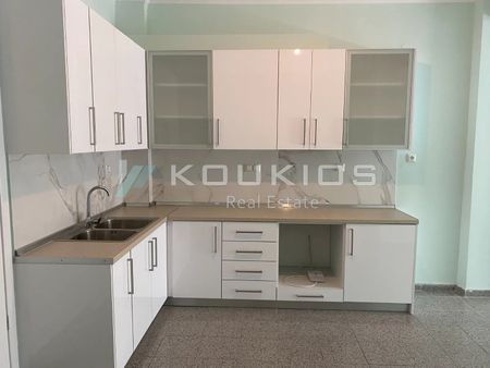 Διαμέρισμα για ενοικίαση - Κέντρο Θεσσαλονίκης, - Photo 2