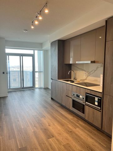 For Lease - 8 Interchange Way Unit# 3508, Vaughan, Ontario - Photo 3