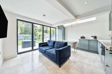 Lenham Road, Lee, SE12 - Photo 2