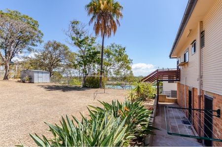 55 Flinders Street, West Gladstone - Photo 3