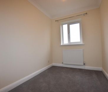 4 bedroom detached house to rent - Photo 4