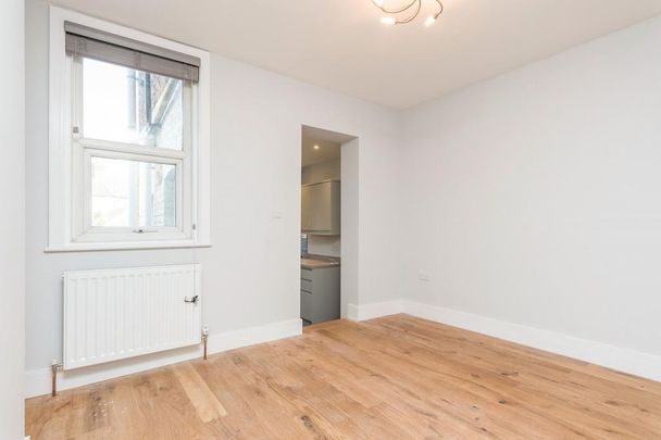 2 bedroom house to rent - Photo 1