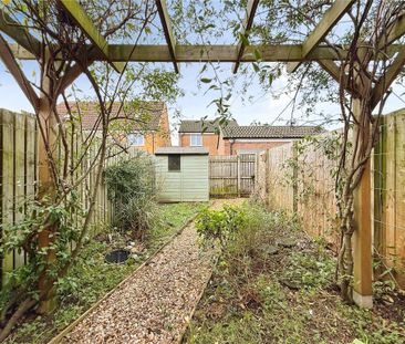 2 bedroom terraced house to rent - Photo 4