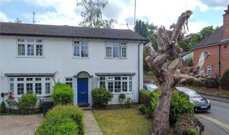 3 bedroom end of terrace house to rent - Photo 3