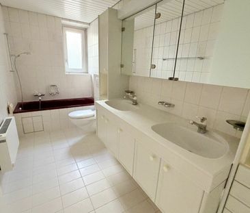 4.5 Zimmerwohnung im 1. OG - Photo 4