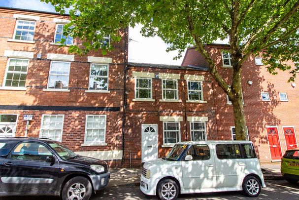 3 bedroom townhouse to rent - Photo 1