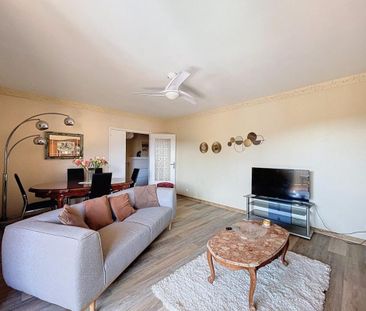 Location Appartement 3 pièces Meublé 70m² MEZZAVIA 20167 - Photo 3