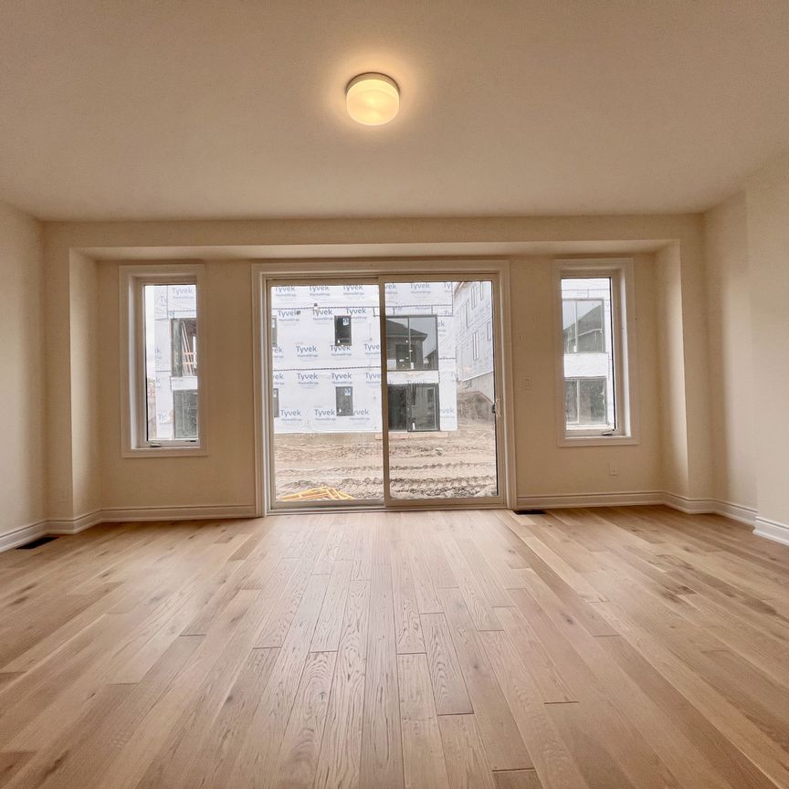 For Lease - 99 Bearberry Road, Springwater, Ontario - Photo 1