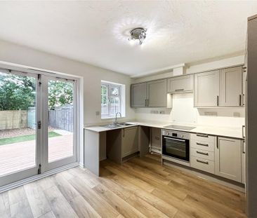 2 bedroom detached house to rent - Photo 3