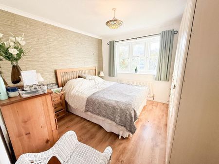 2 bedroom detached bungalow to rent - Photo 4