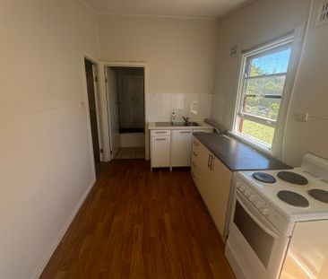 View Saturday at 9.20am - 9.40am - Photo 1