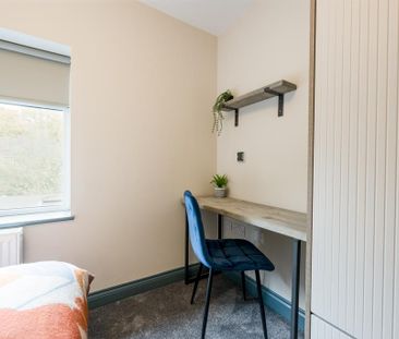 1 bedroom in a house share to rent - Photo 3