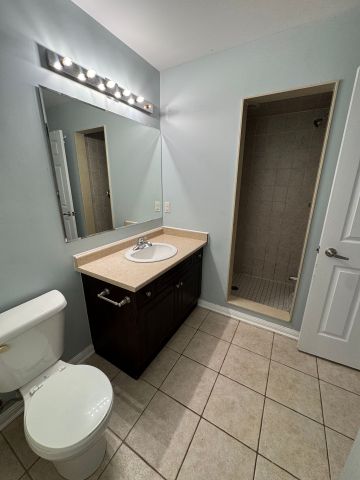 For Lease - 52 Commuter Drive, Brampton, Ontario - Photo 3