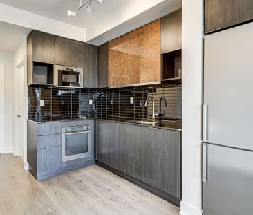 For Lease - 99 The Donway N/A Unit# 306, Toronto, Ontario - Photo 2