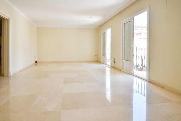 4 room luxury penthouse for rent in Fuengirola, Andalusia - Photo 1