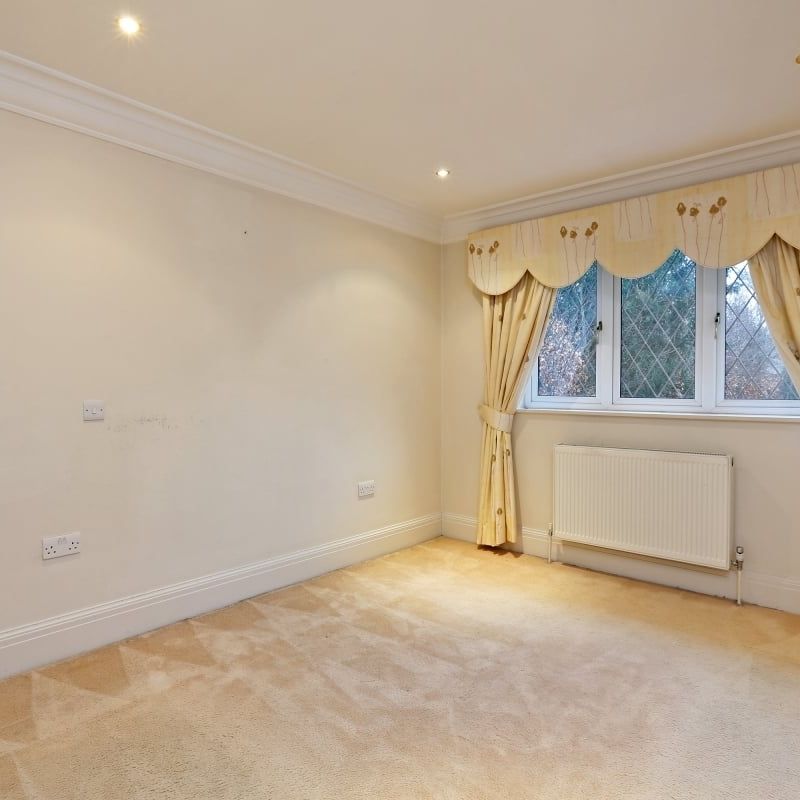 5 bedroom detached house to rent - Photo 1