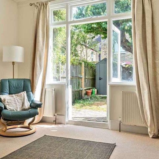 Brockwell Park Gardens, Herne Hill, SE24 - Photo 1