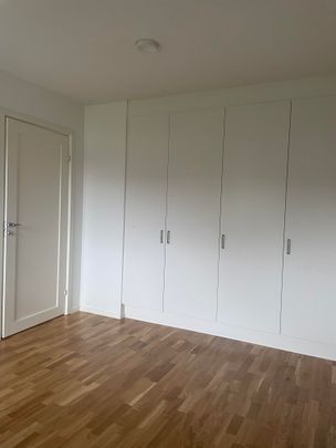 Stenfalksvägen 19 - Foto 1