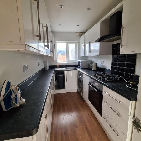 1 bedroom apartment to rent - Photo 4