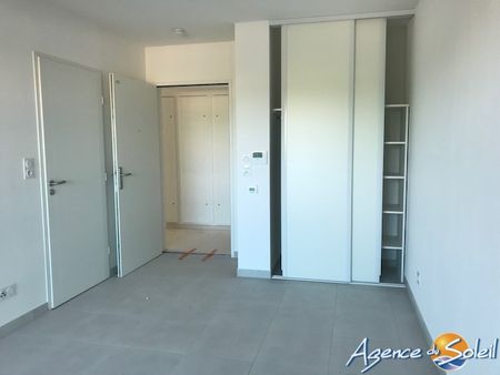 Narbonne – Location Appartement – 23.37 m² – 300€ CC / mois - Photo 2